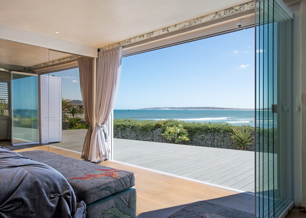 Gallery - Frameless Glass